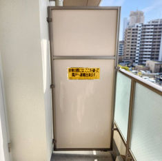 パーテーンション割替