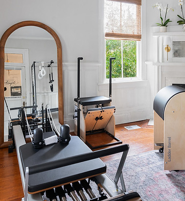 TemplePilates-2_edited.jpg