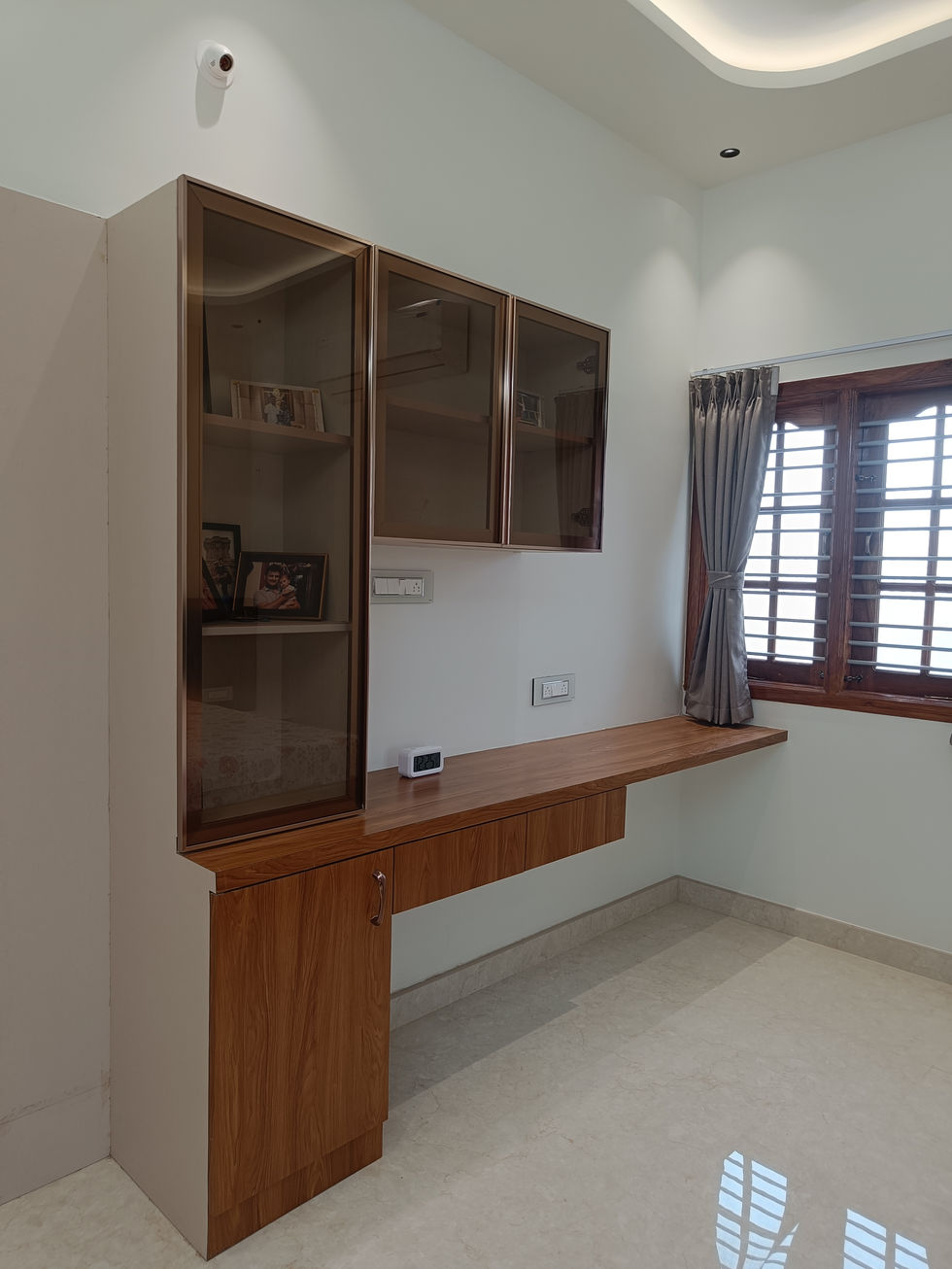 Master Bedroom study table