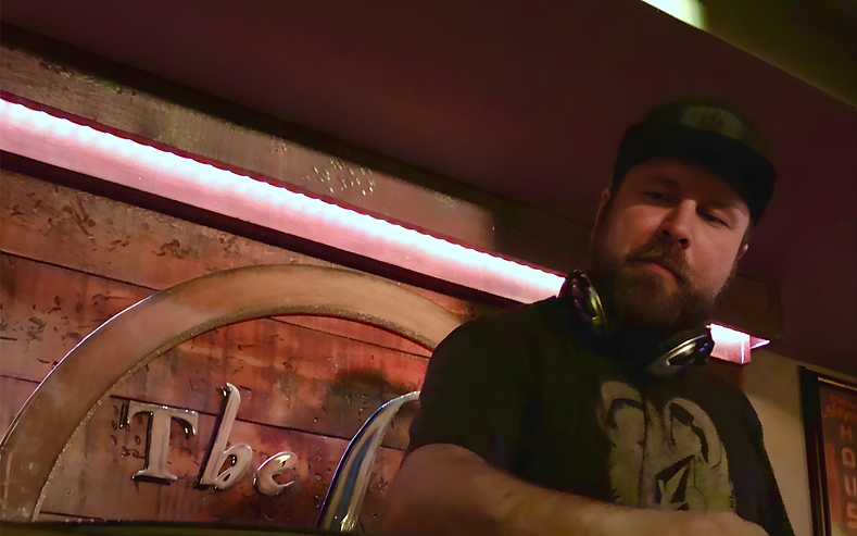 dj pounkey banner.png
