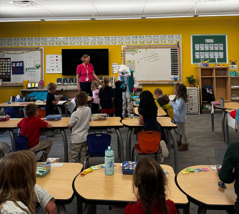 Easter bunny visiting Kindergarten