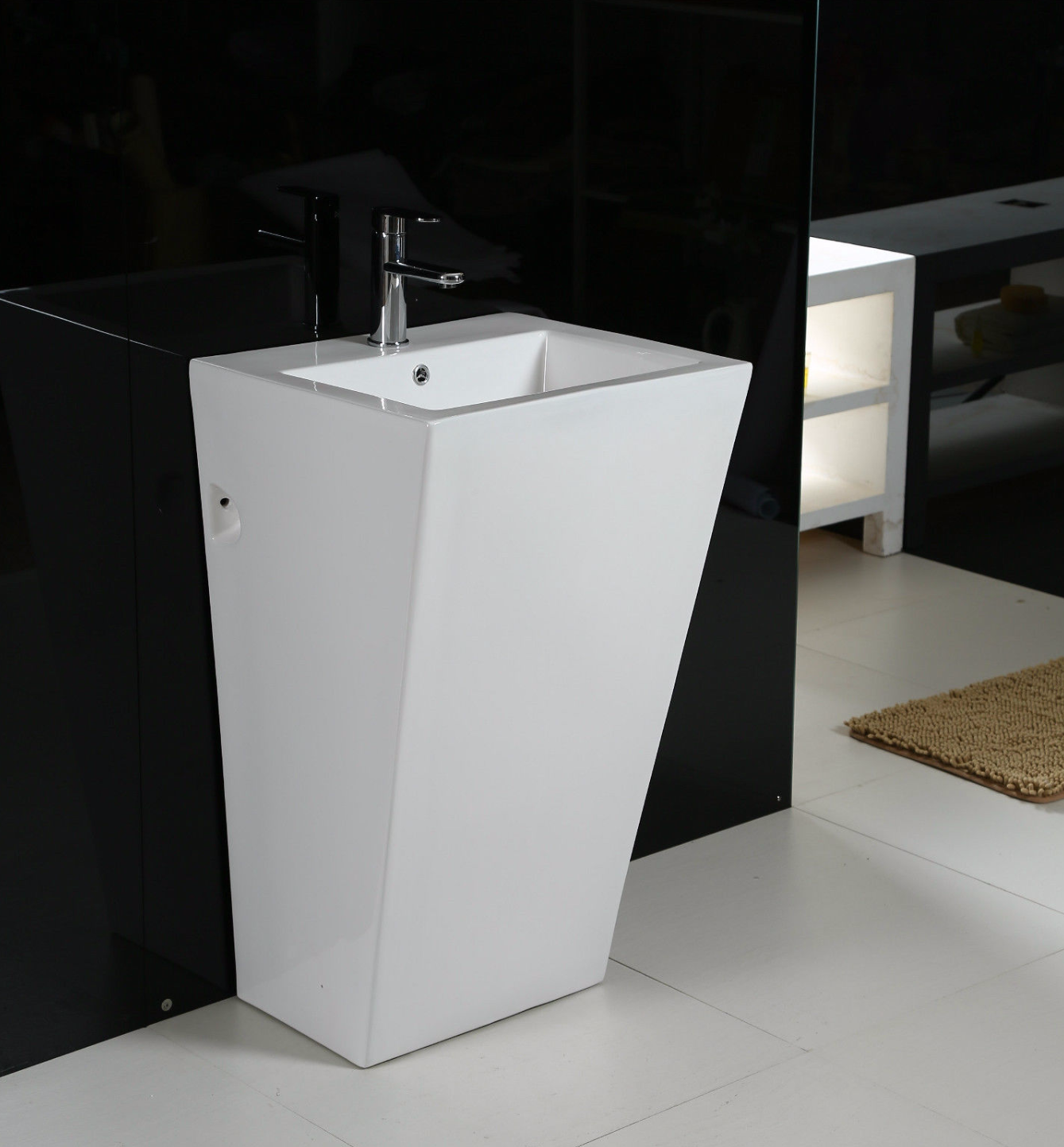 Home Goods UK Bathroom Store, Kitchen, Bath, Remodeler, Luton, UK