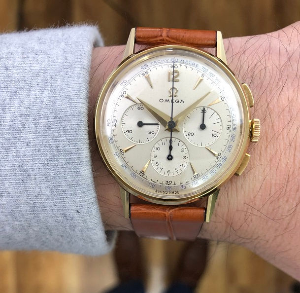 1952 OMEGA CHRONOGRAPH WATCH