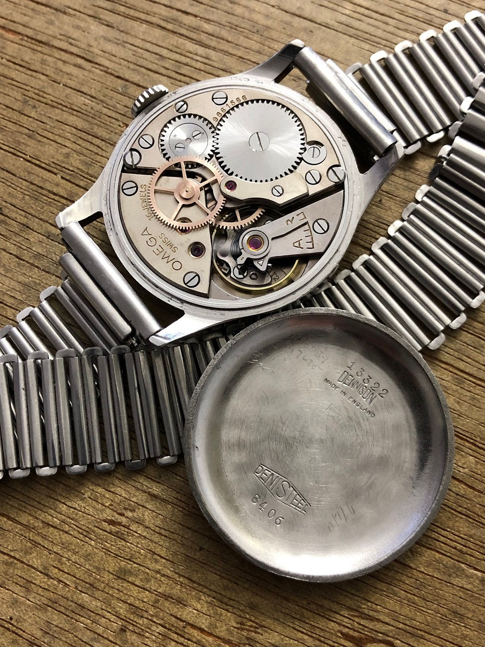 Thumbnail: 1943 OMEGA MILITARY-STYLE WATCH