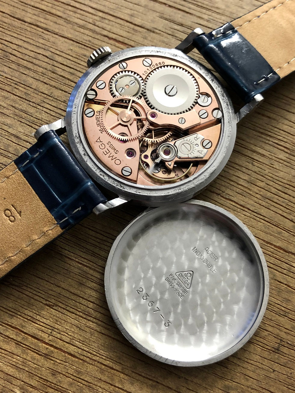 Thumbnail: 1944 OMEGA CHRONOMETRE WATCH