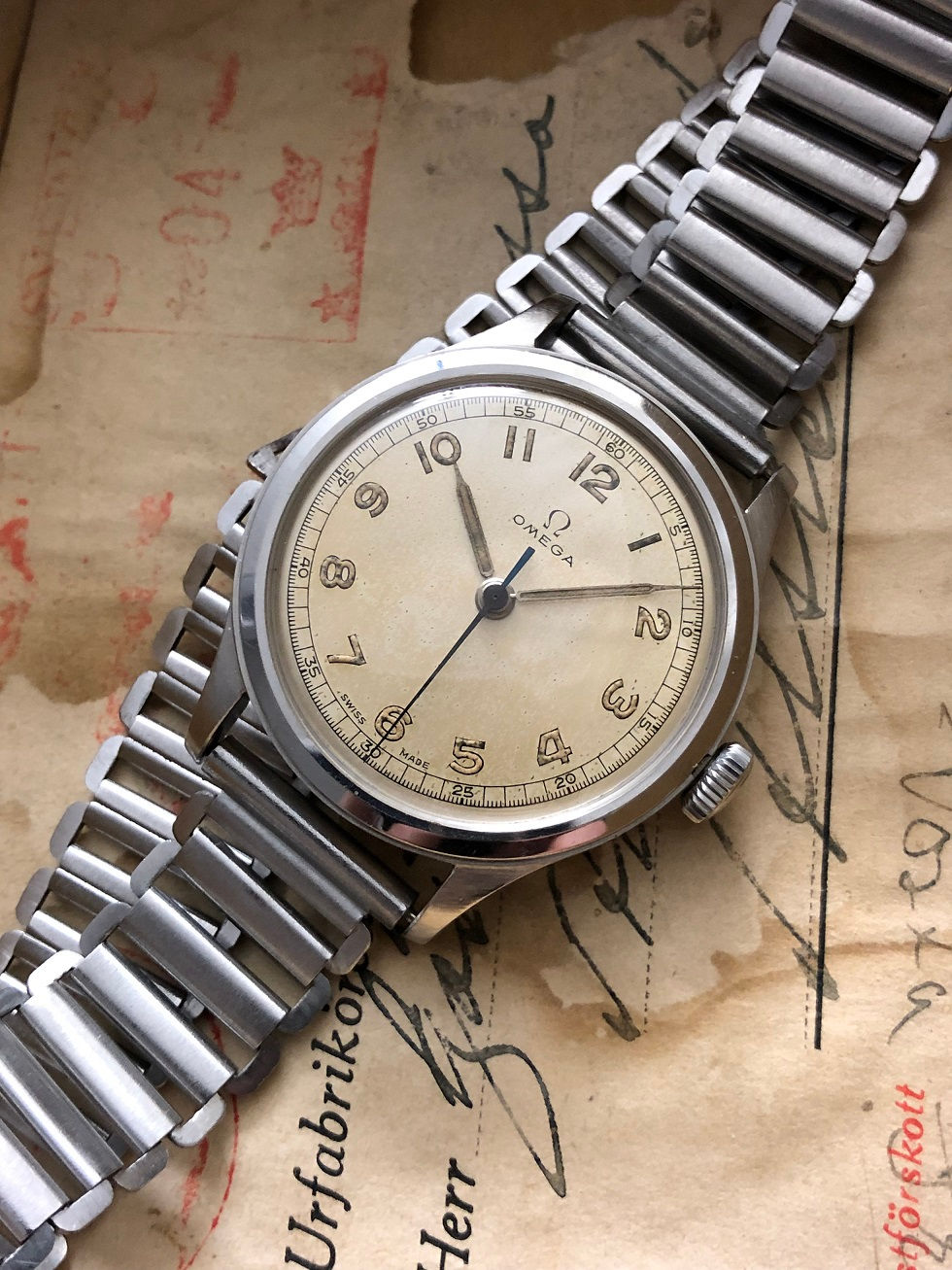 Thumbnail: 1944 OMEGA MILITARY STYLE WATCH
