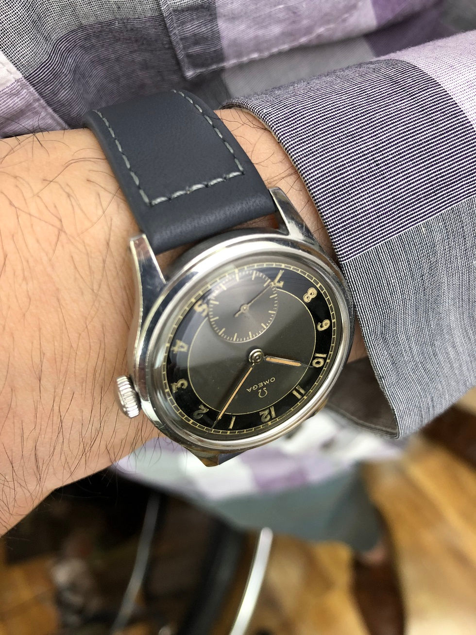 Thumbnail: 1947 OMEGA MILITARY-STYLE WATCH