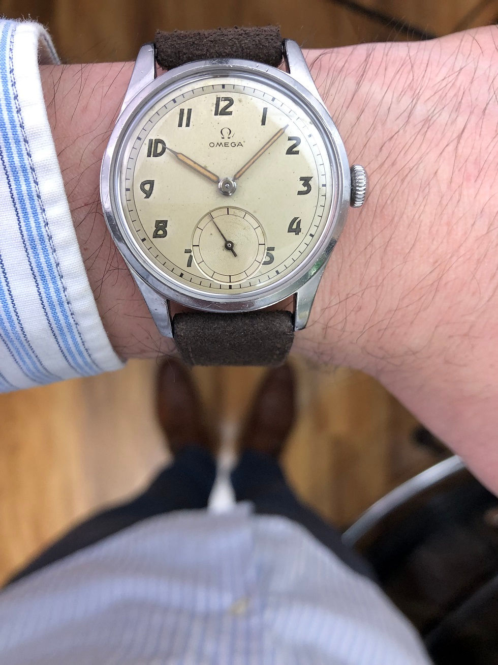 Thumbnail: 1946 OMEGA SUB SECOND WATCH