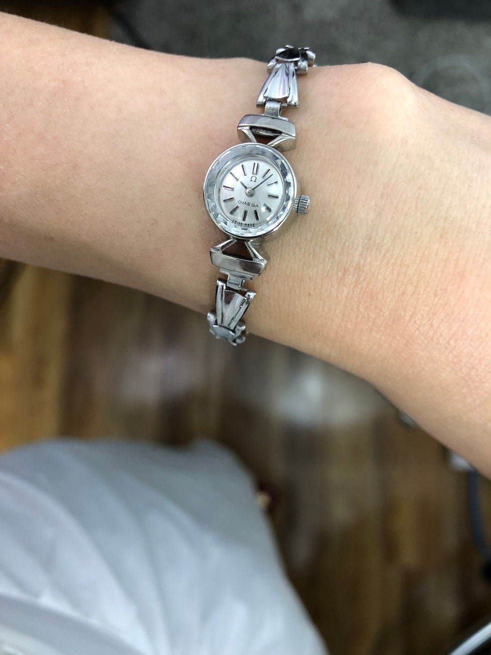Thumbnail: 1964 OMEGA LADY'S DRESS WATCH