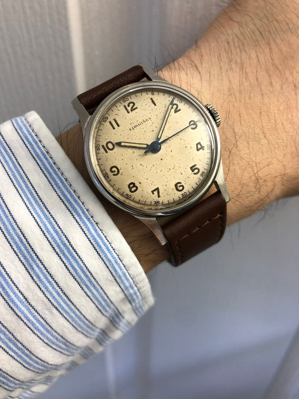 Thumbnail: 1945 LONGINES CENTER SEC