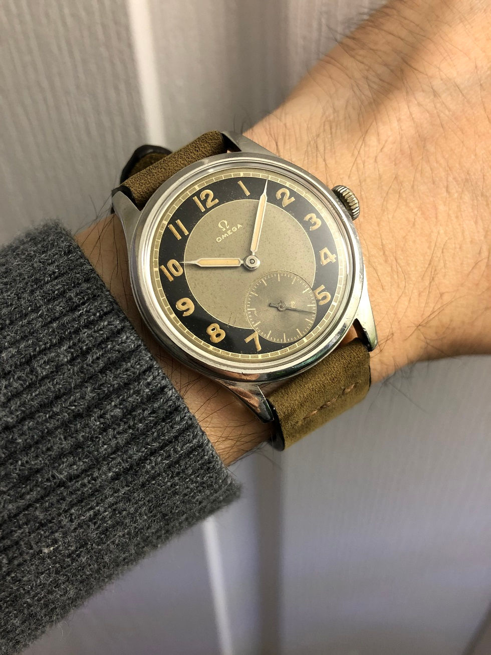 Thumbnail: 1945 OMEGA SUVERAN WATCH