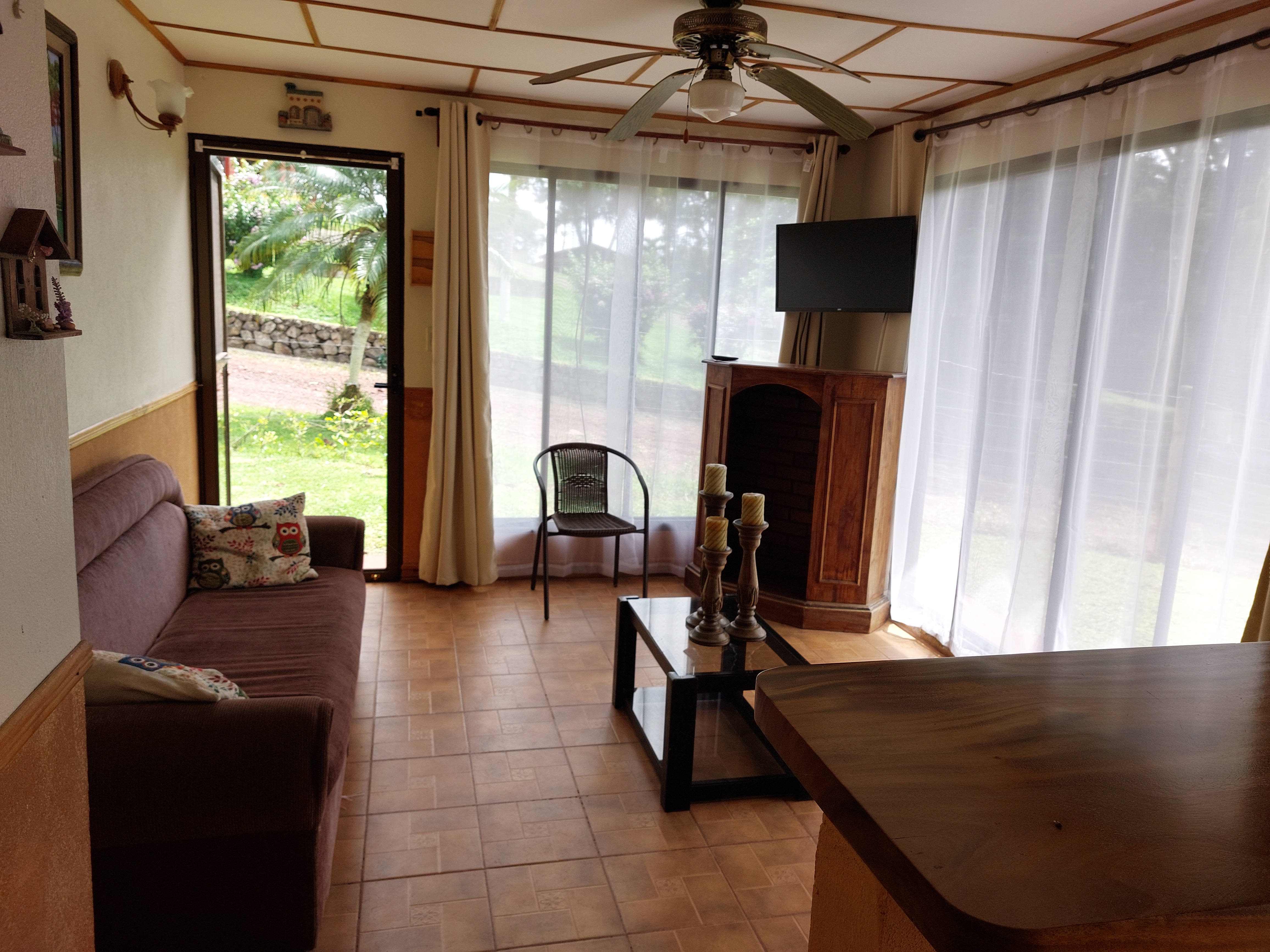 Beautiful 2 BD/1BA Cotagge + office, large enclosed backyard - San Luis