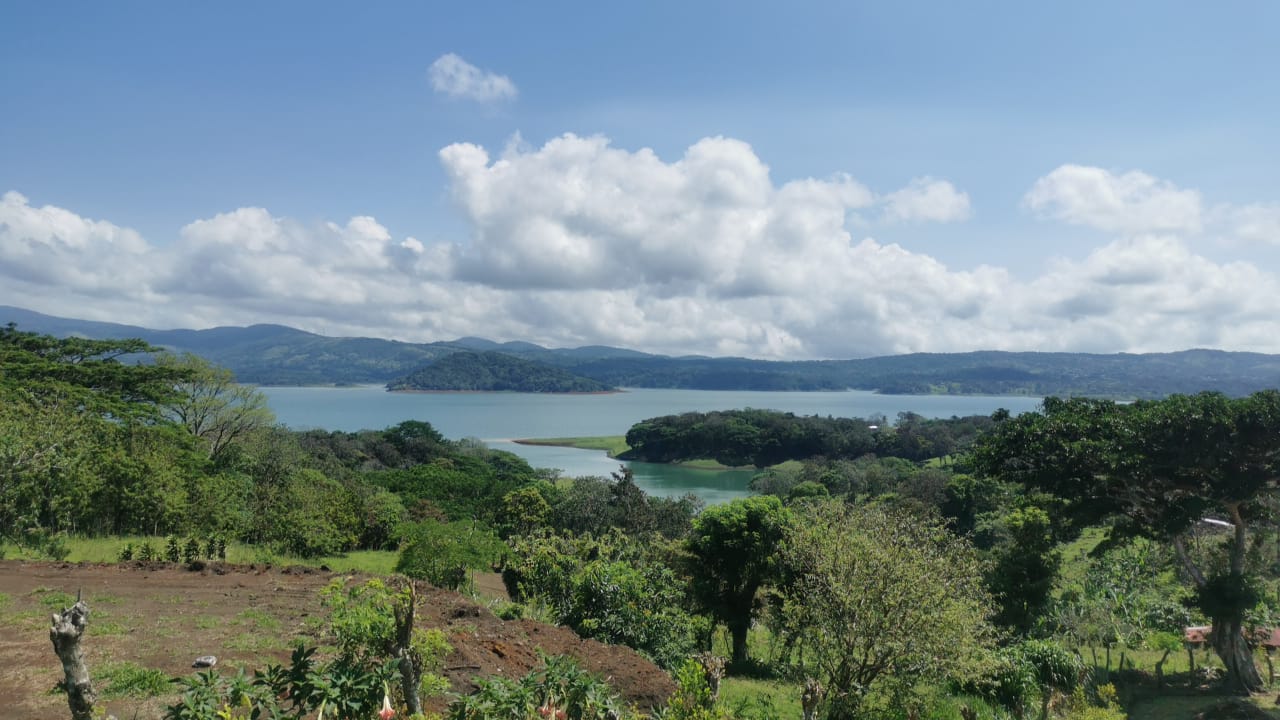 Magnificent, 1.2-acre, Lake View Lot Near Lake Arenal in Tronadora 