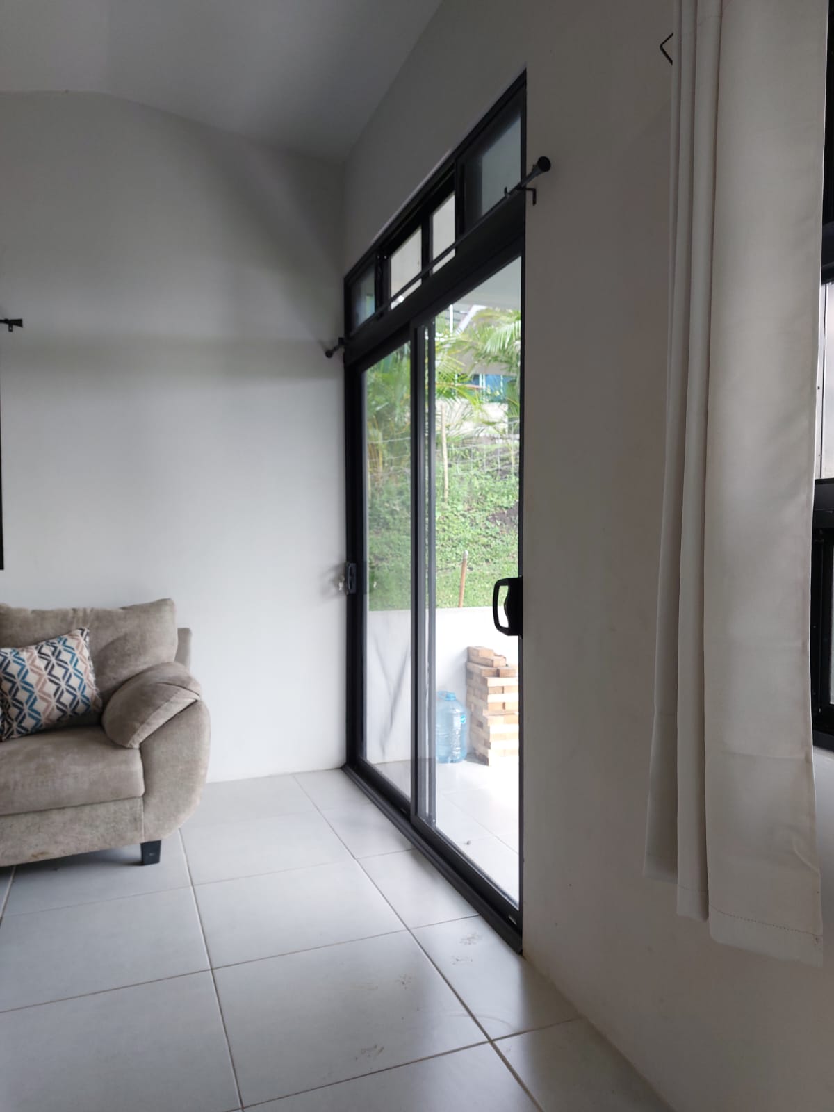 Cozy,1BD/1BA Lake view Apartment with Private Lake Access in Tronadora 