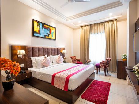 Best Amenities Offered by Hotels Near Har Ki Pauri