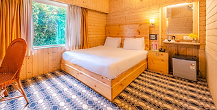 Hotel Website Audit.Retvens services