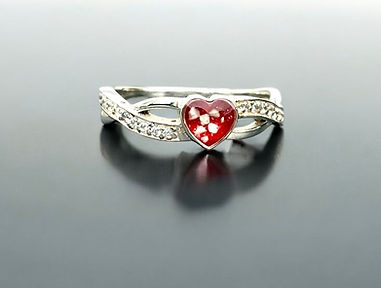 sterling silver heart ring containing ashes
