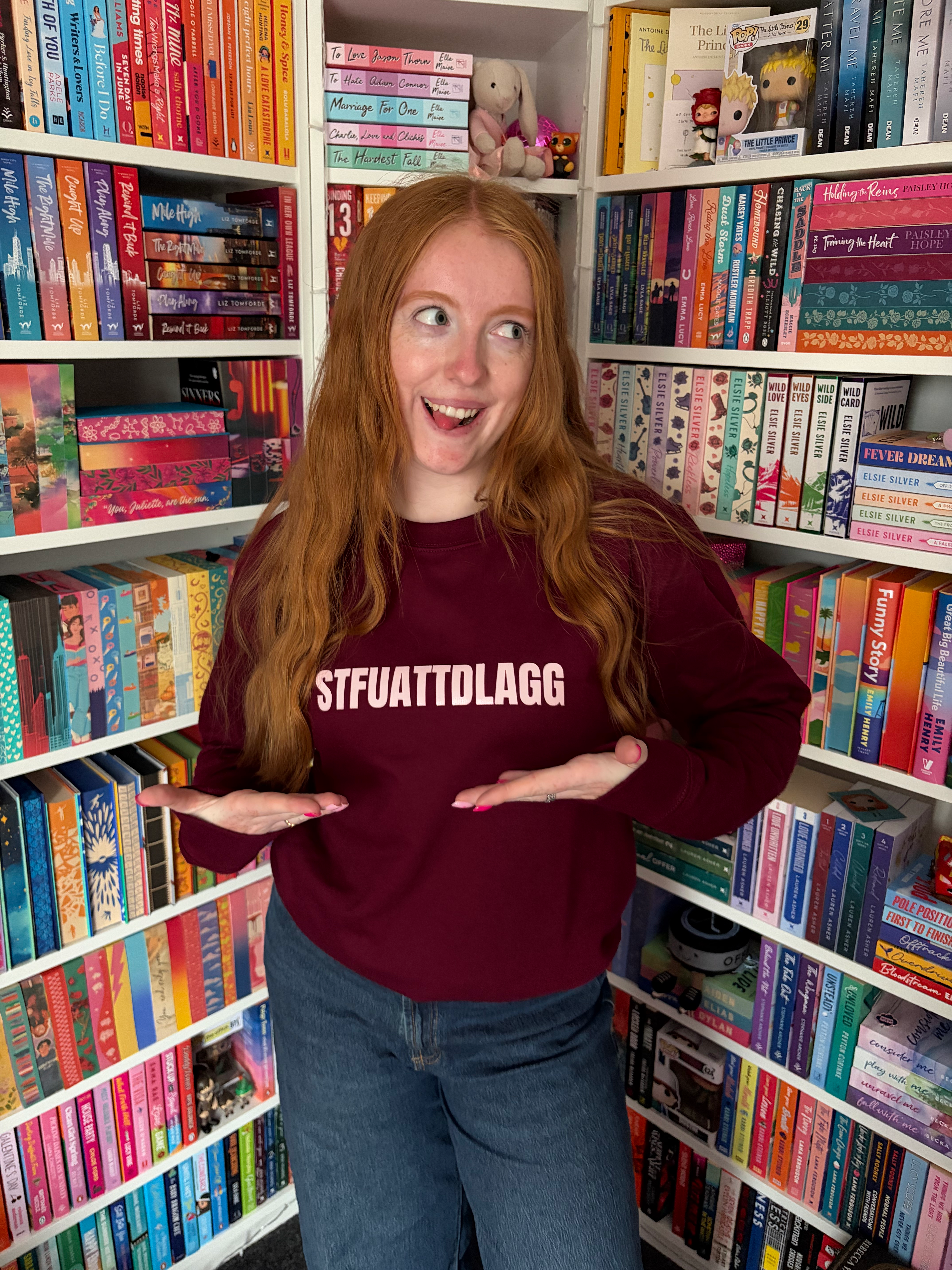 STFUATTDLAGG Sweatshirt + Free Bookmark (PREORDER)