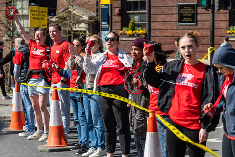 london half marathon runners running race