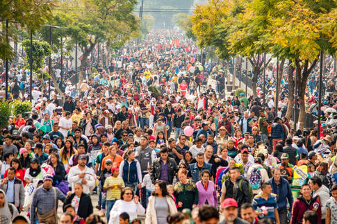 catholic religious people pilgrimage our lady of guadalupe basilica mexico city