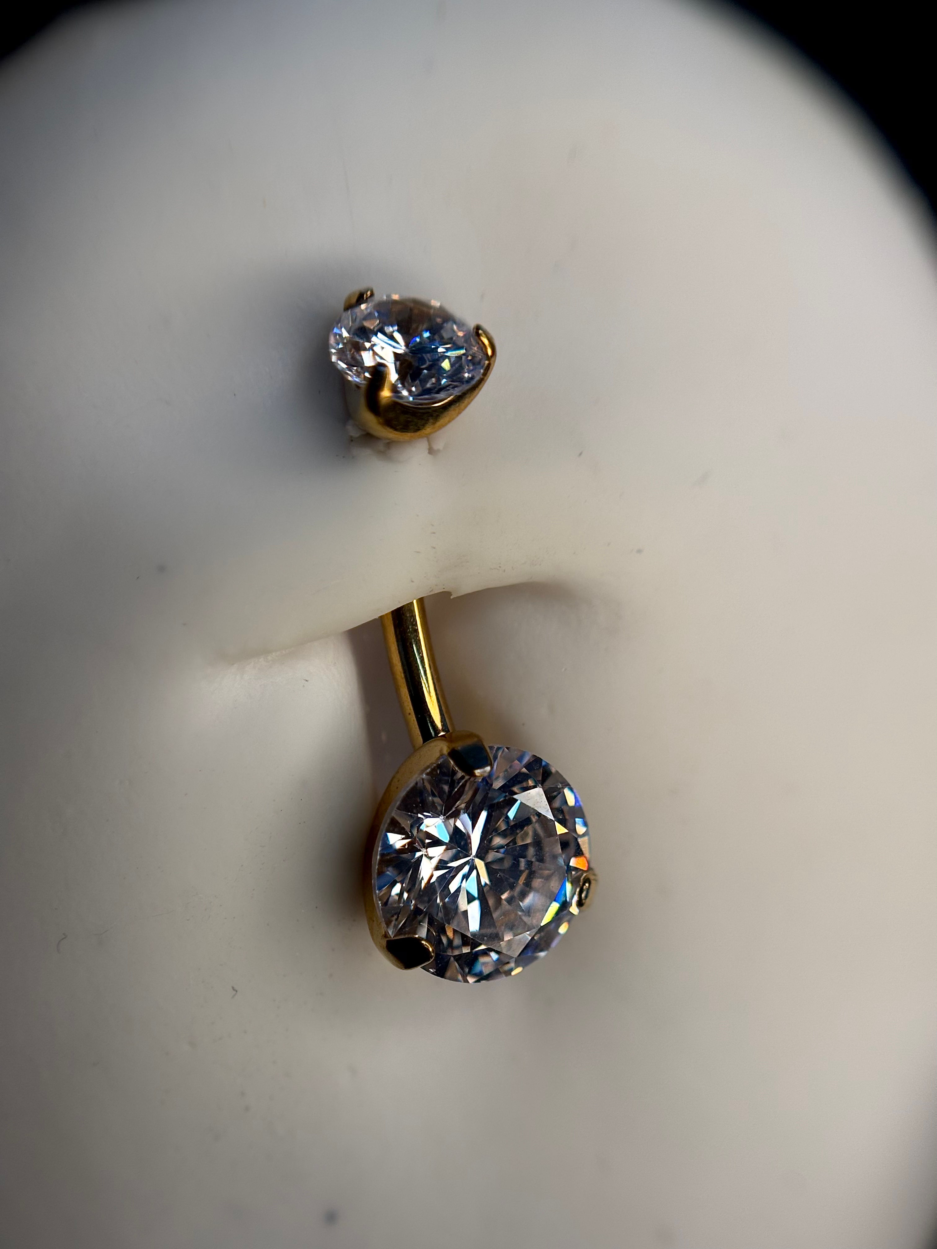 Jade Gold | umbigo