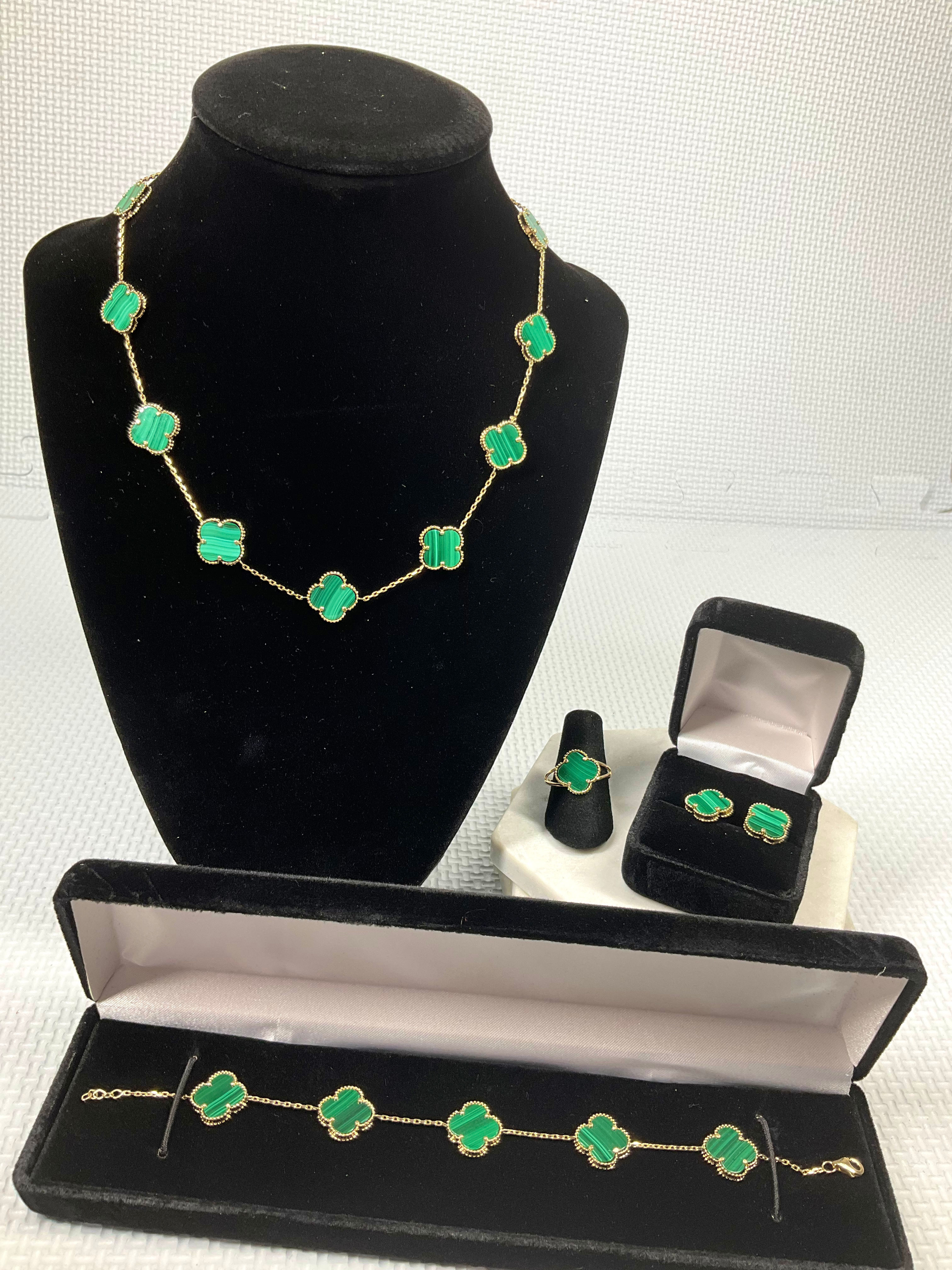 Trebol Green Set ( Earring, Bracelet, Ring, Neckles)