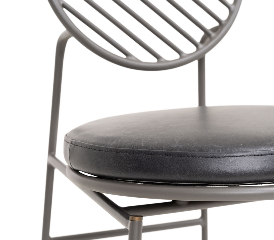 Thumbnail: Hach 81 Chair