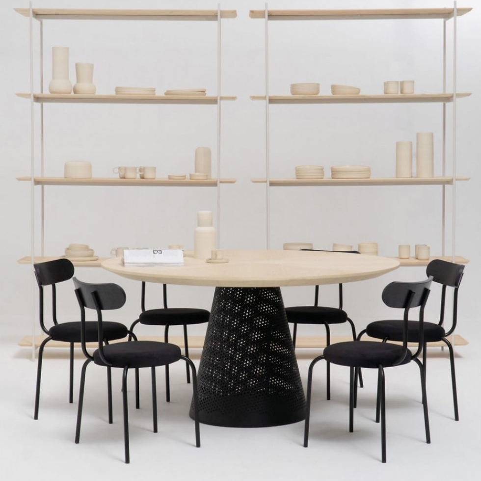 Thumbnail: Coin Chair