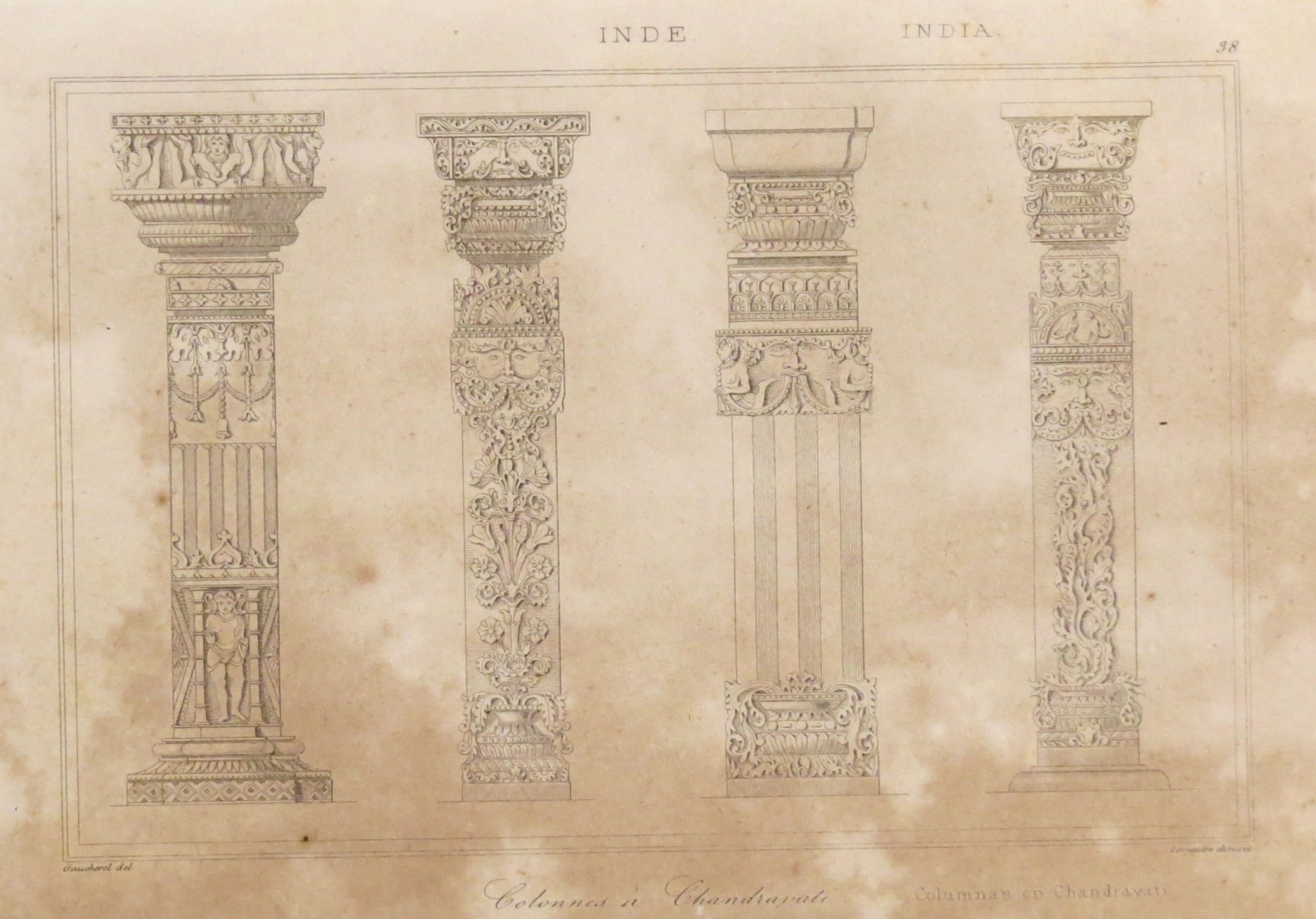 Columnas en Chandravati