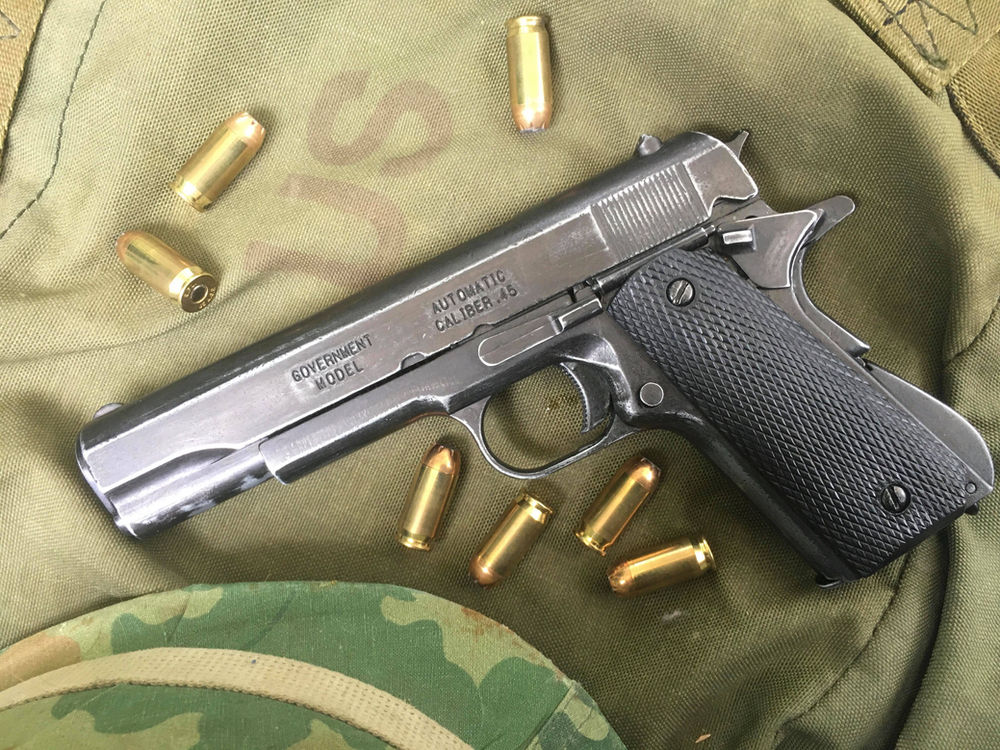 Denix Replica Weapons as ‘Movie Guns’