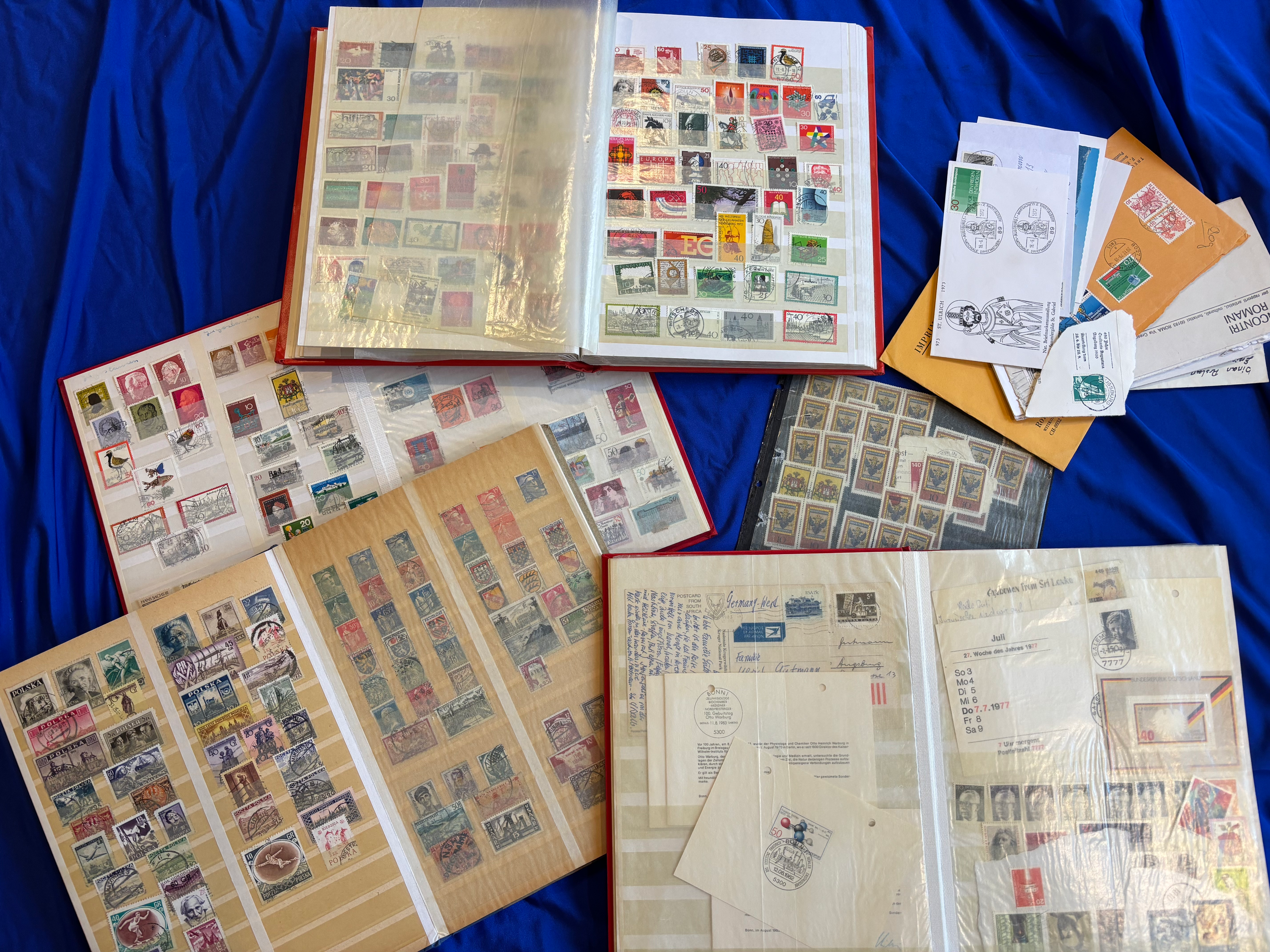 Four stamp albums (G867)