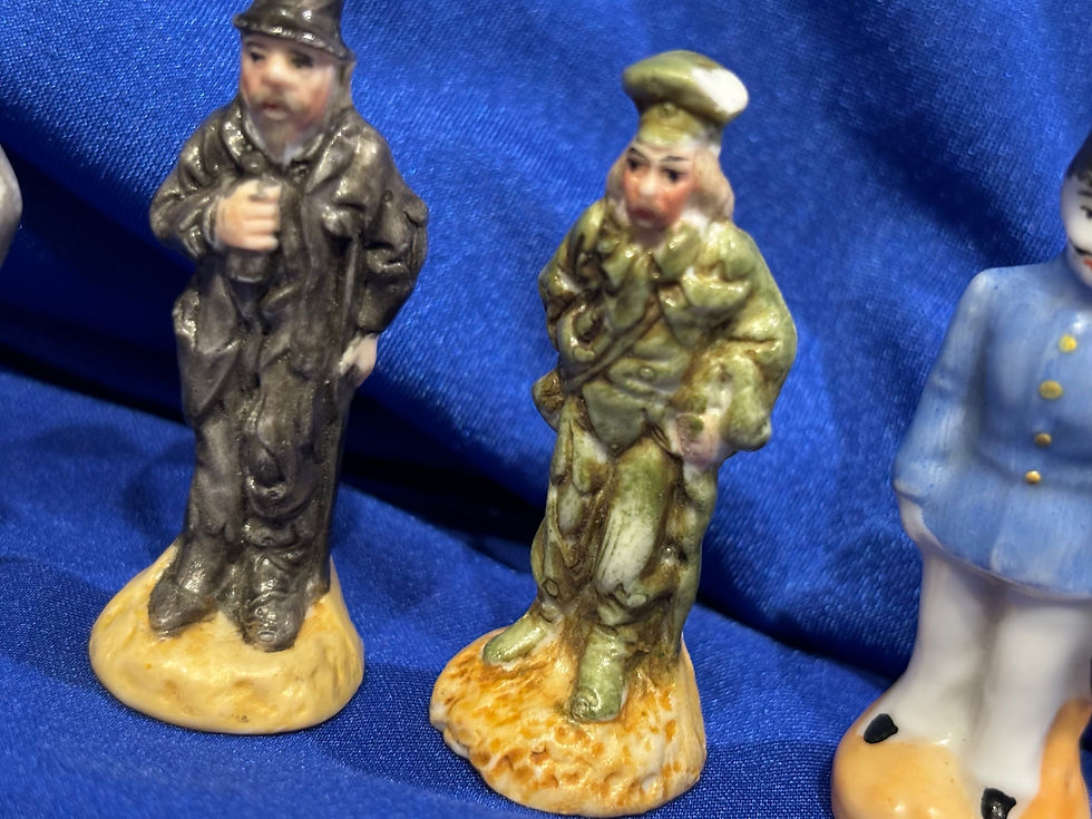 Thumbnail: Five vintage German porcelain figures (G730)