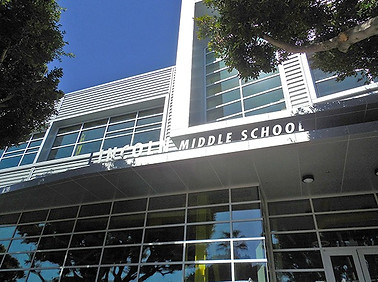 Lincoln Middle School building