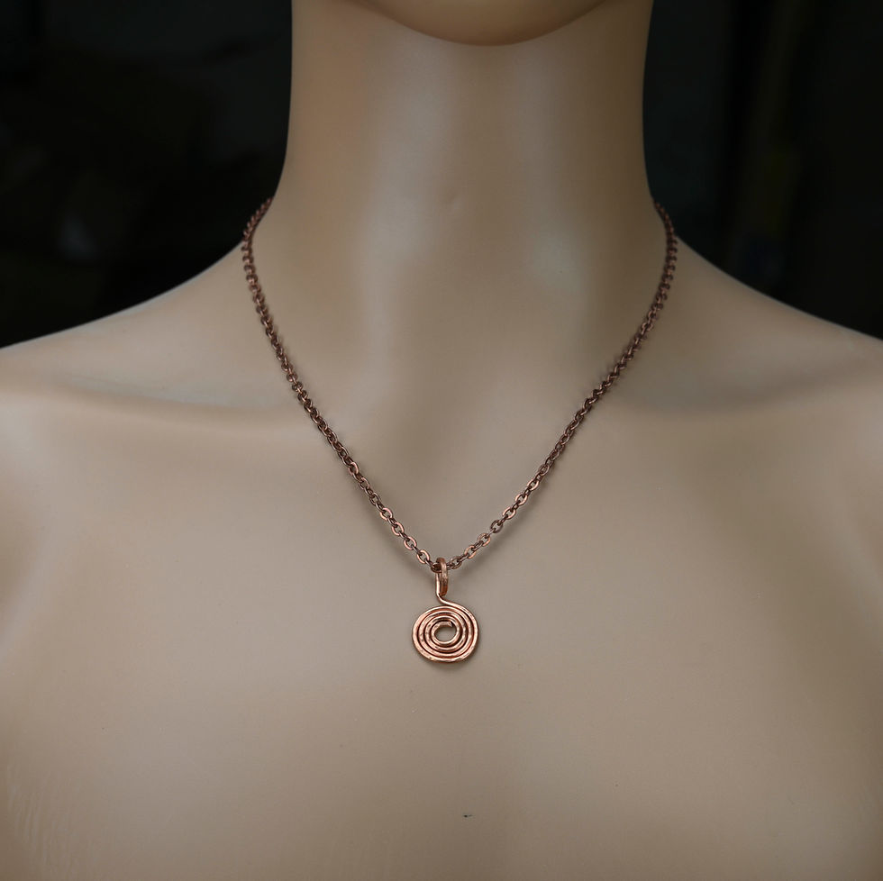 Thumbnail: Hammered Copper Swirl Pendant