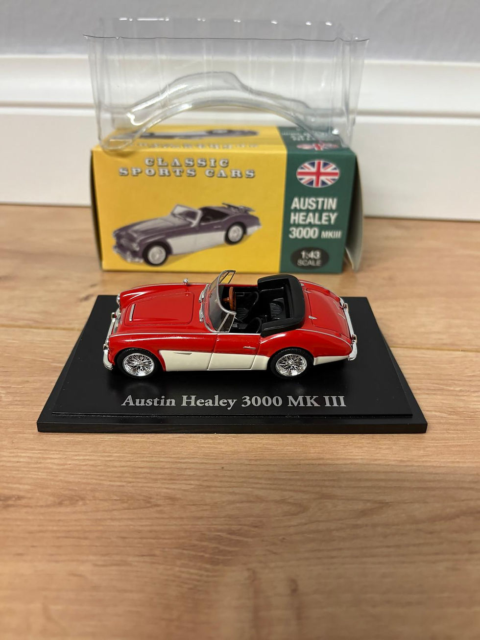 Thumbnail: Austin Healey 3000 MkIII – Classic Sports Cars 1:43 Diecast