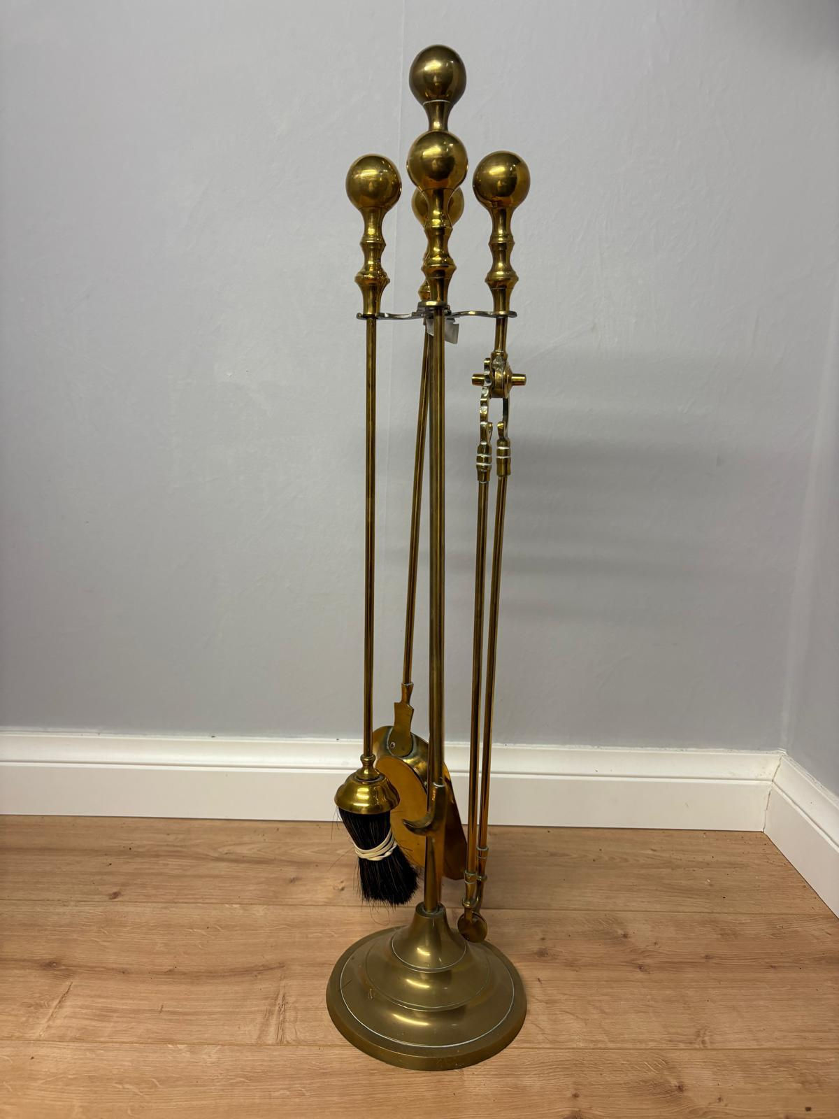 Victorian/Edwardian Brass Fireplace Companion Set