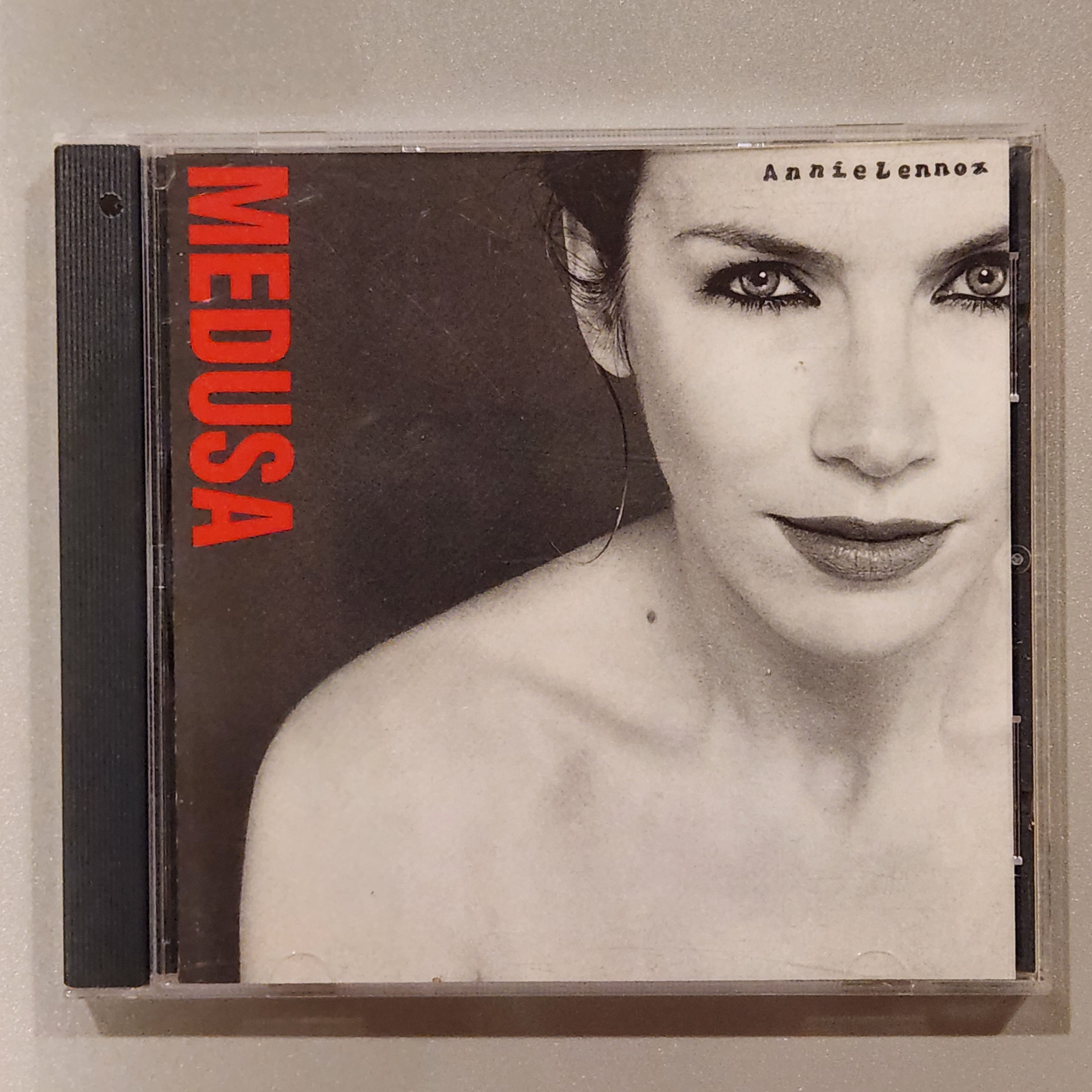 Annie Lennox - MEDUSA