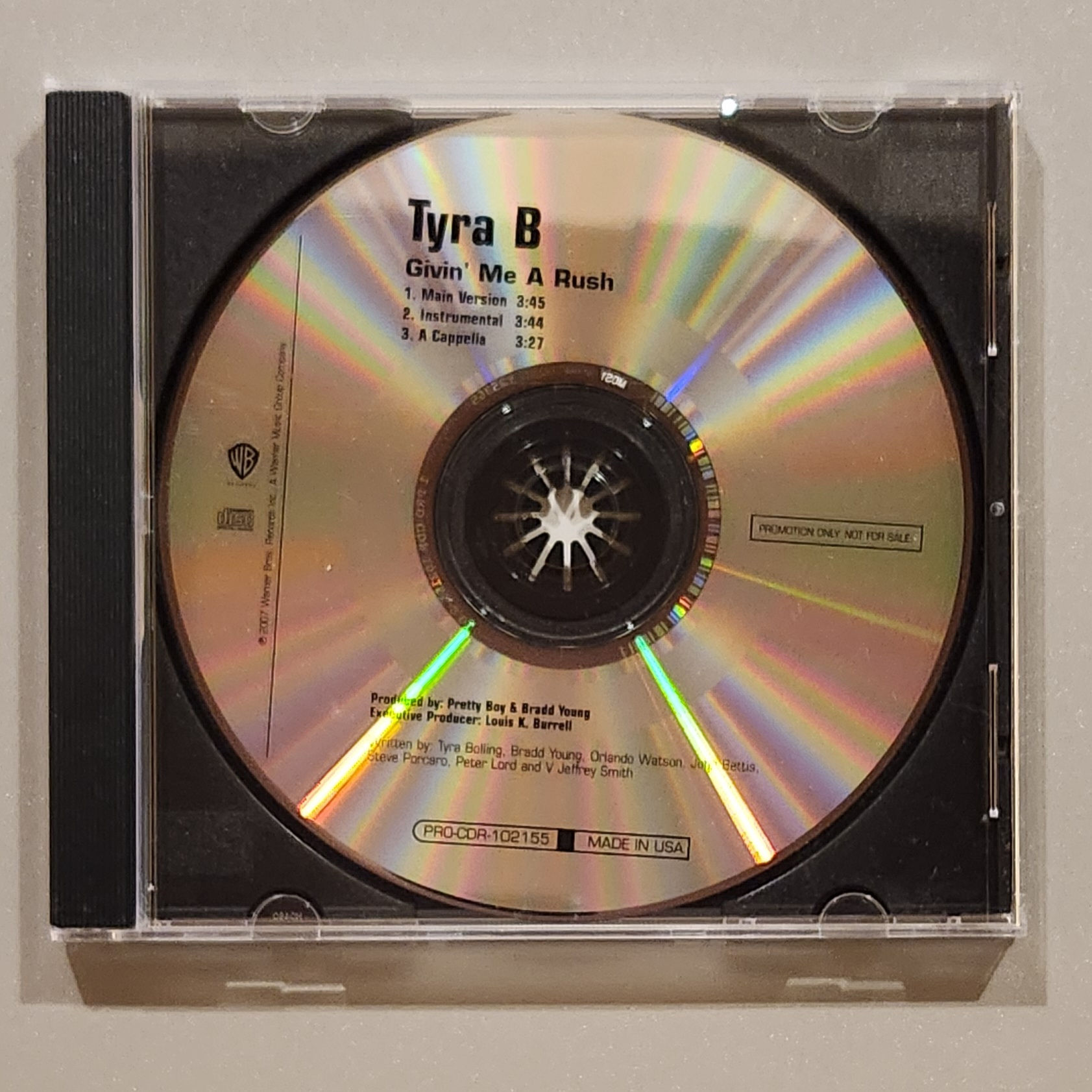 Tyra B - GIVIN' ME A RUSH