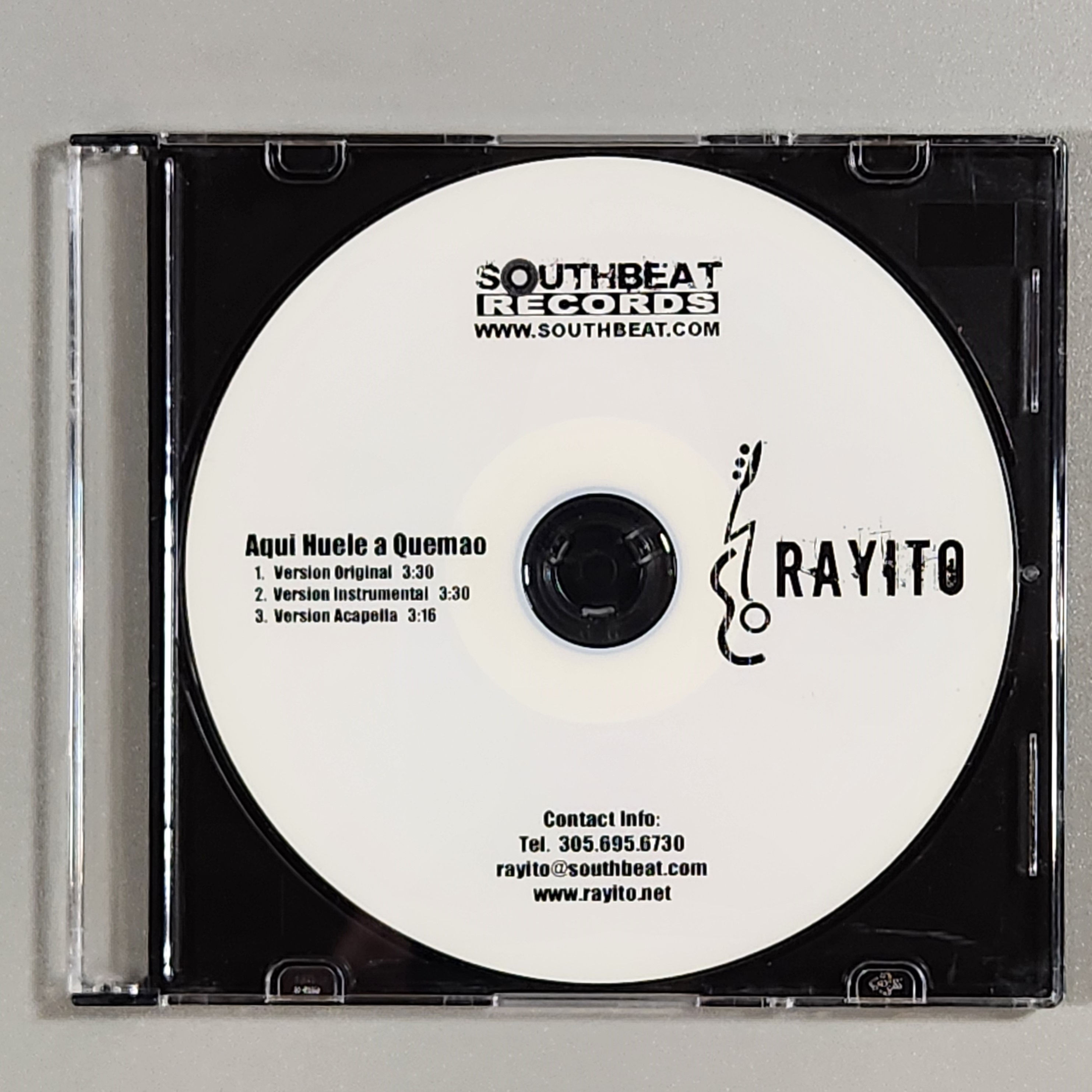 Rayito - AQUI HUELE A QUEMAO