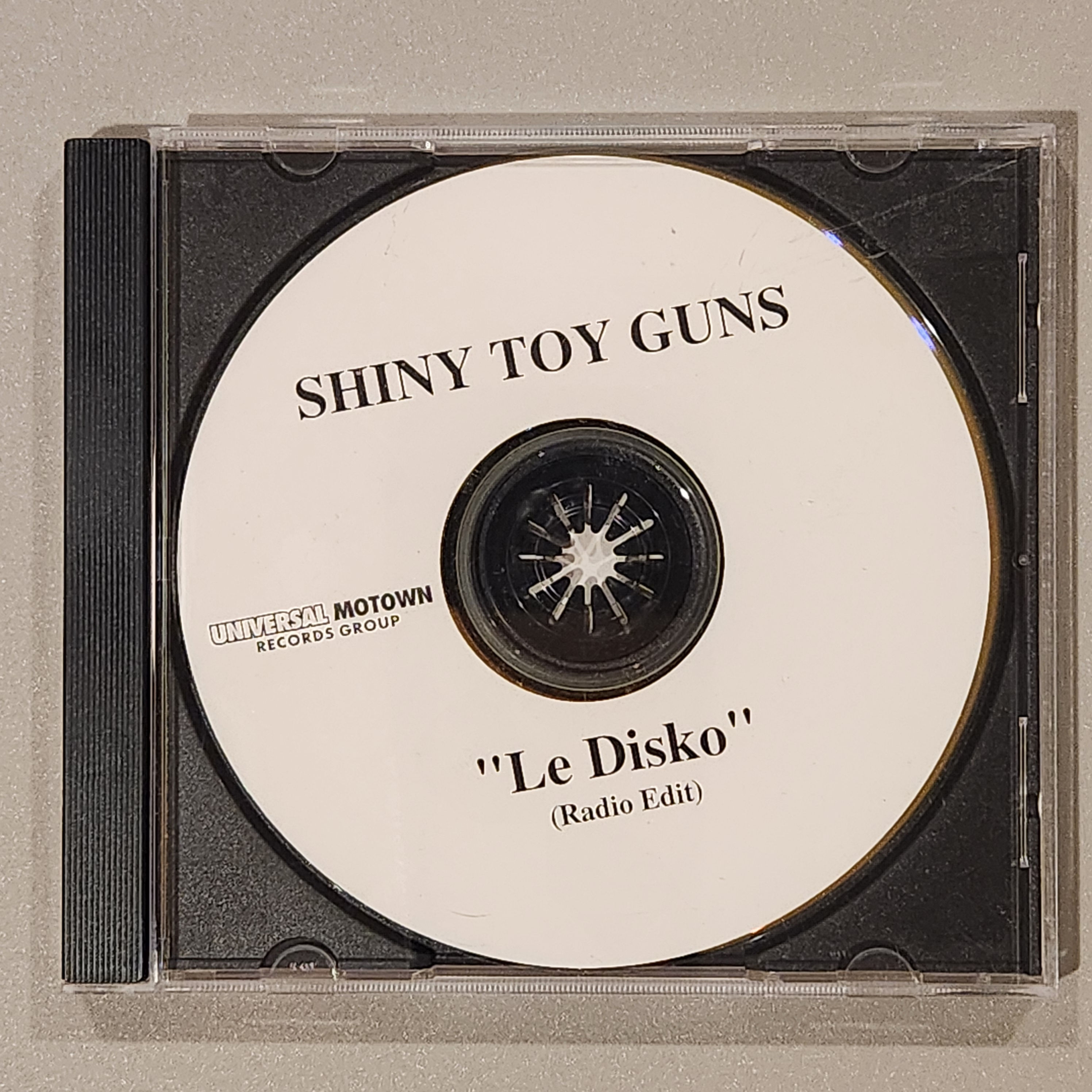 Shiny Toy Guns - LE DISKO