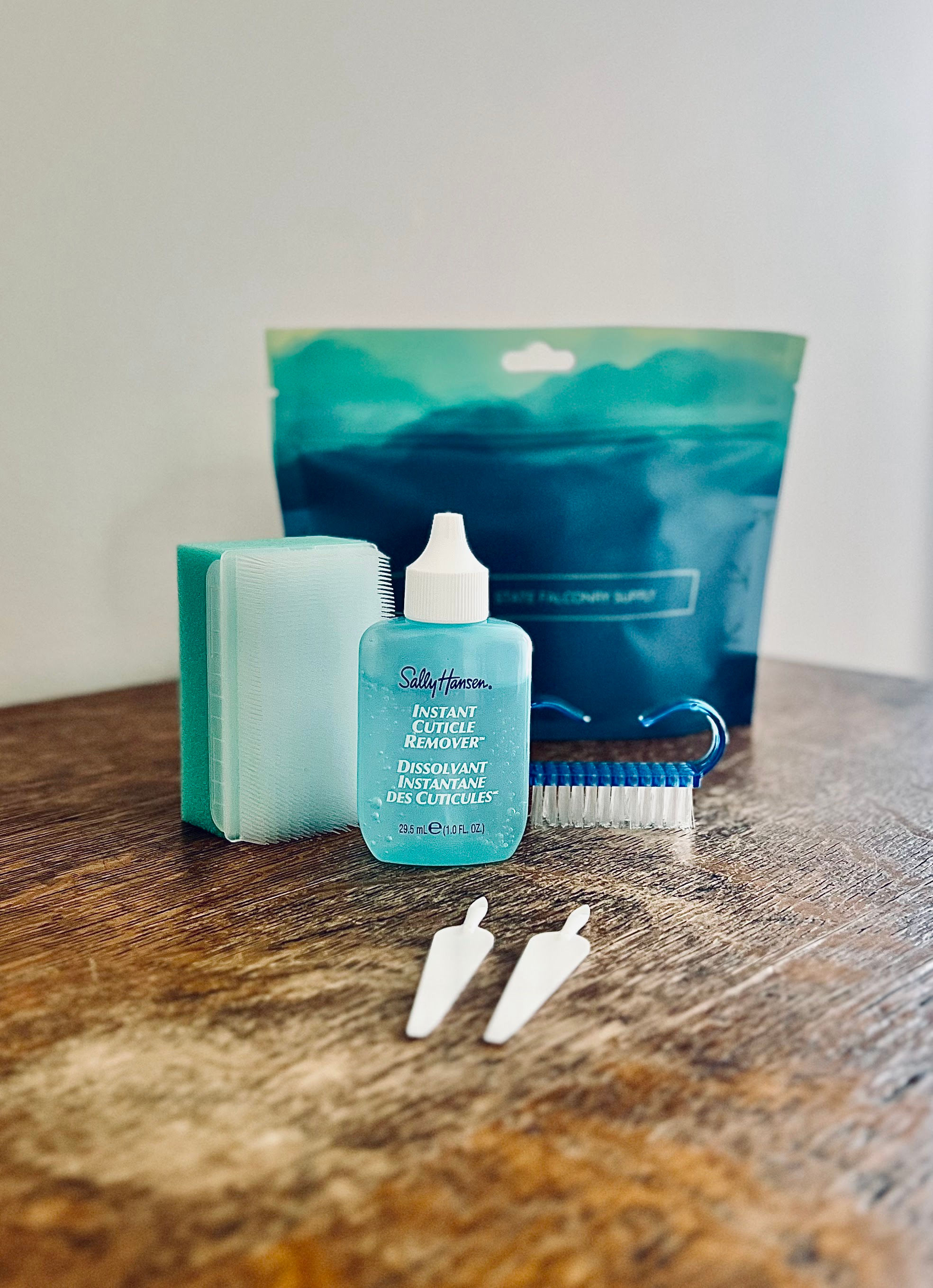 Falconer's Grooming Kit