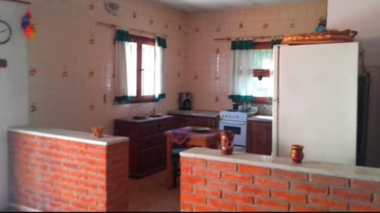Miniatura: CASA EN VENTA