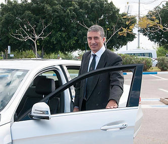 שירותי נהג צמוד VIP