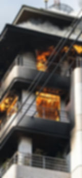 שריפה במבנה קיים