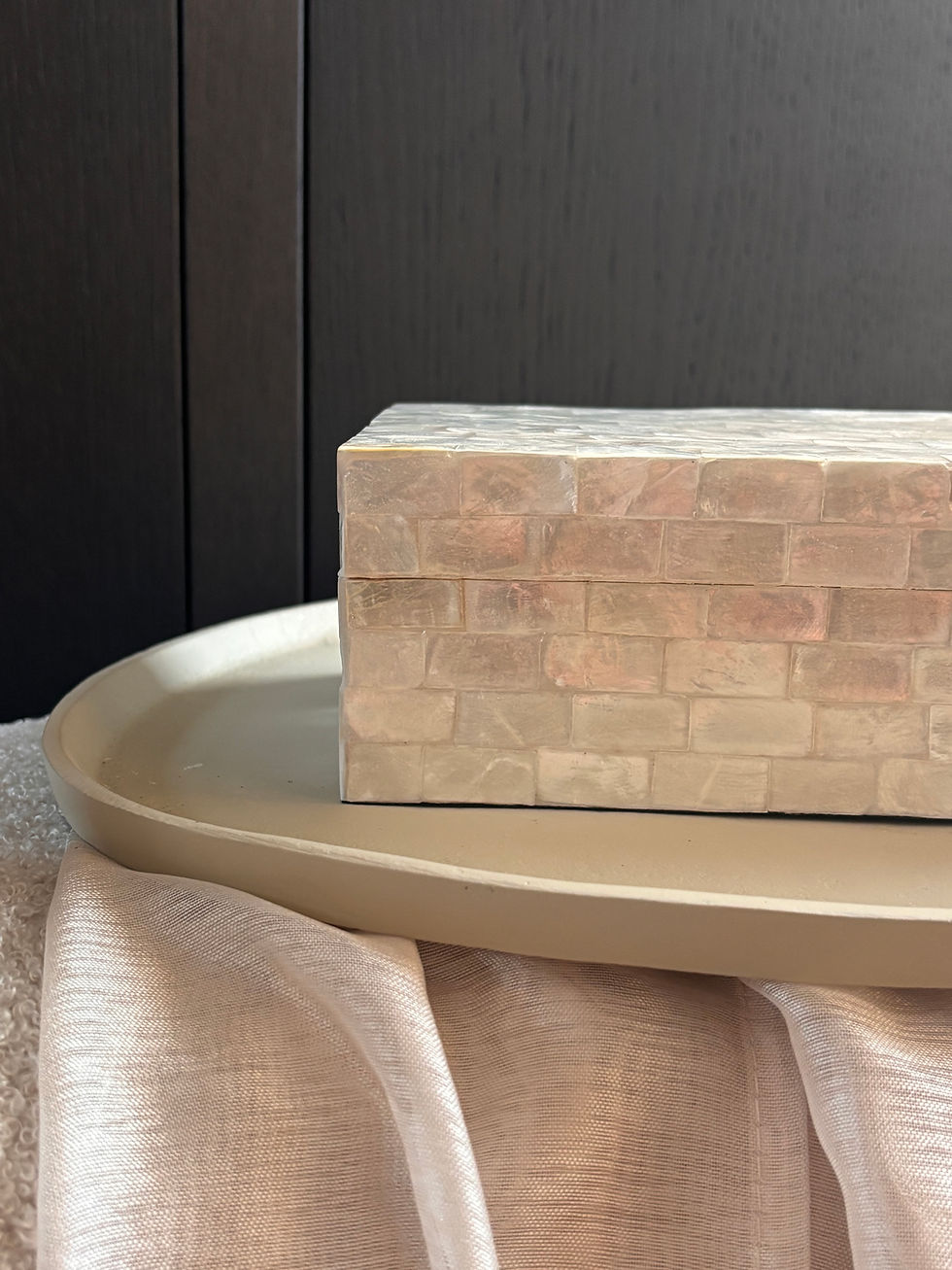 Thumbnail: Luxe Opbergbox Capiz Mutiara – Parelmoer (24,5 x 7,5 x 12,5 cm)