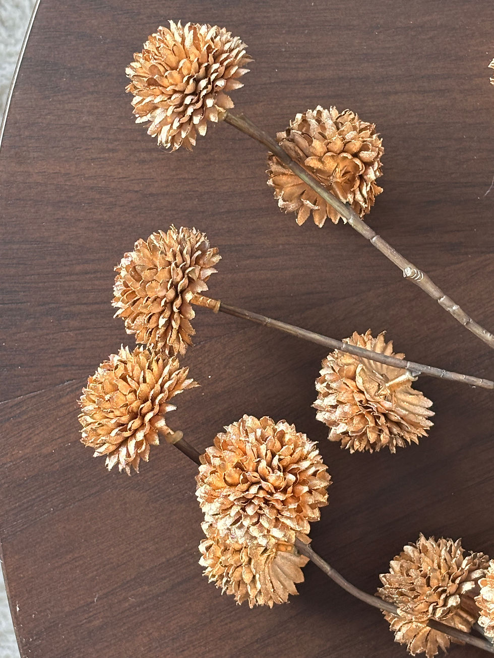 Thumbnail: Kunsttak pompom (21 kleine bol) “bronze glow” (circa 98 cm)