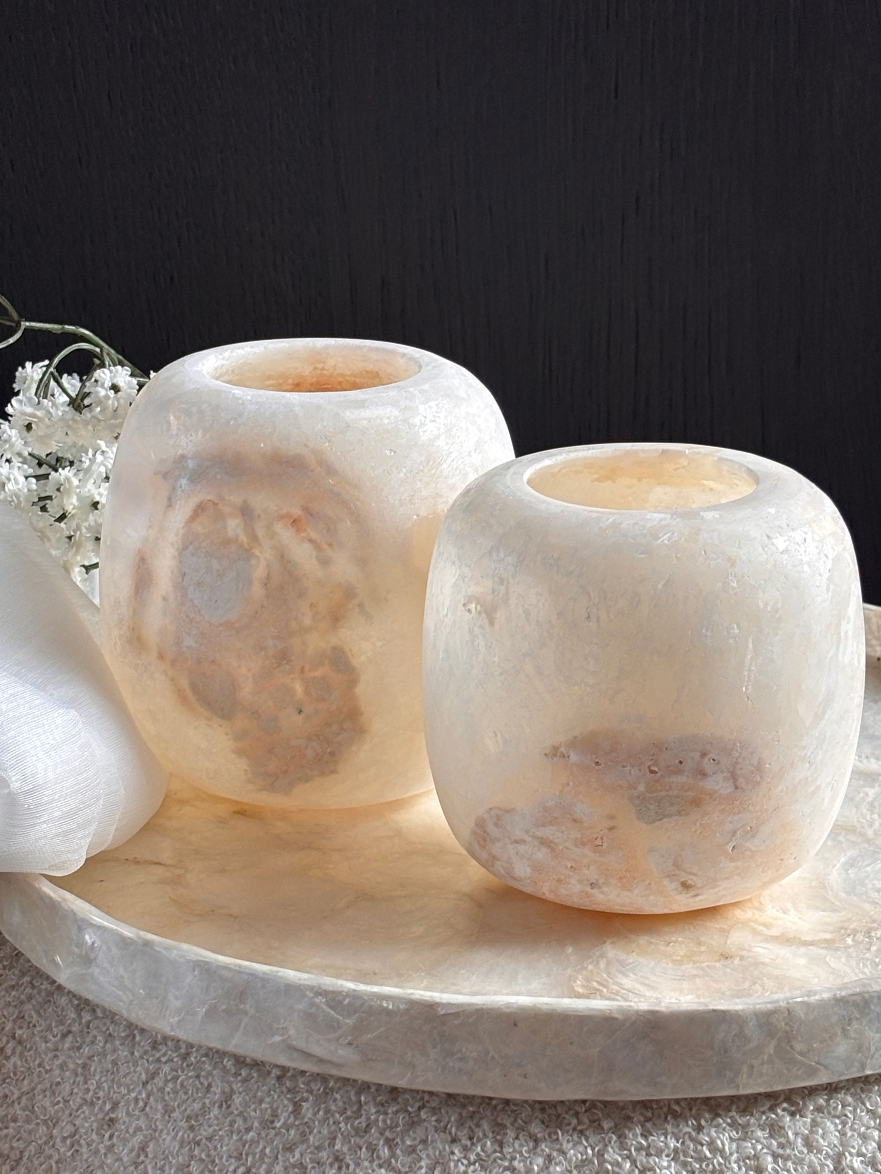 Alabaster waxinelichthouder set 22. “Samira”