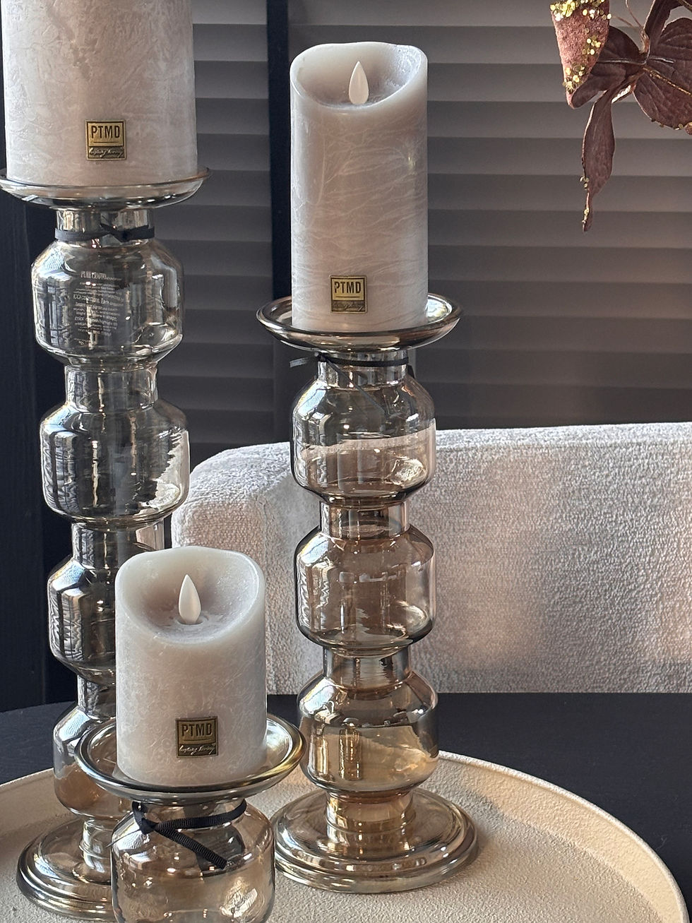 Thumbnail: Oyster kandelaar set van 4 rolls brown smoked glass