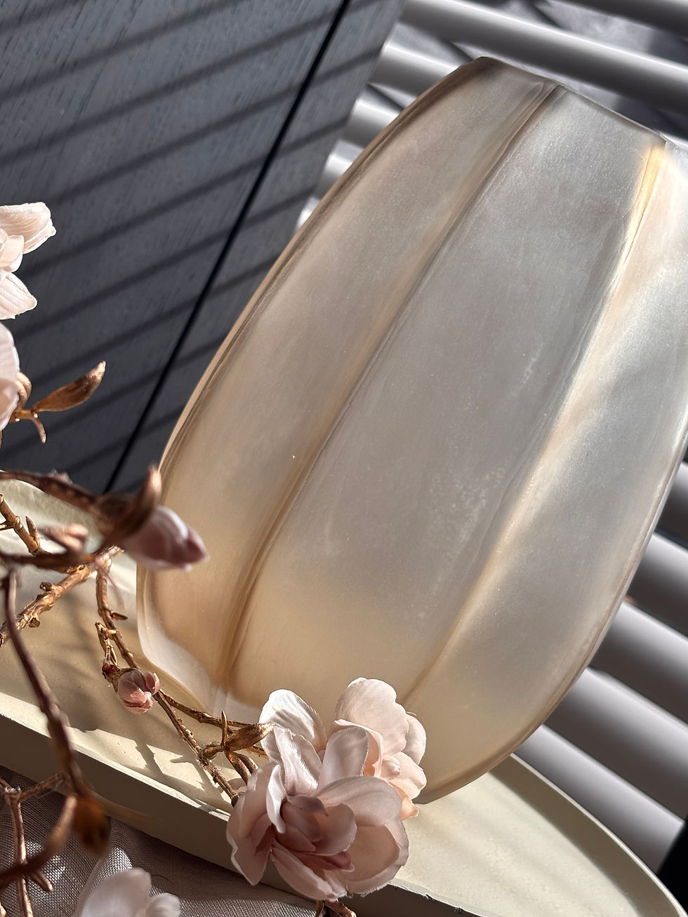 Thumbnail: Vaas Rosalie – Champagne Brown | Small & Tall (exclusief inhoud)