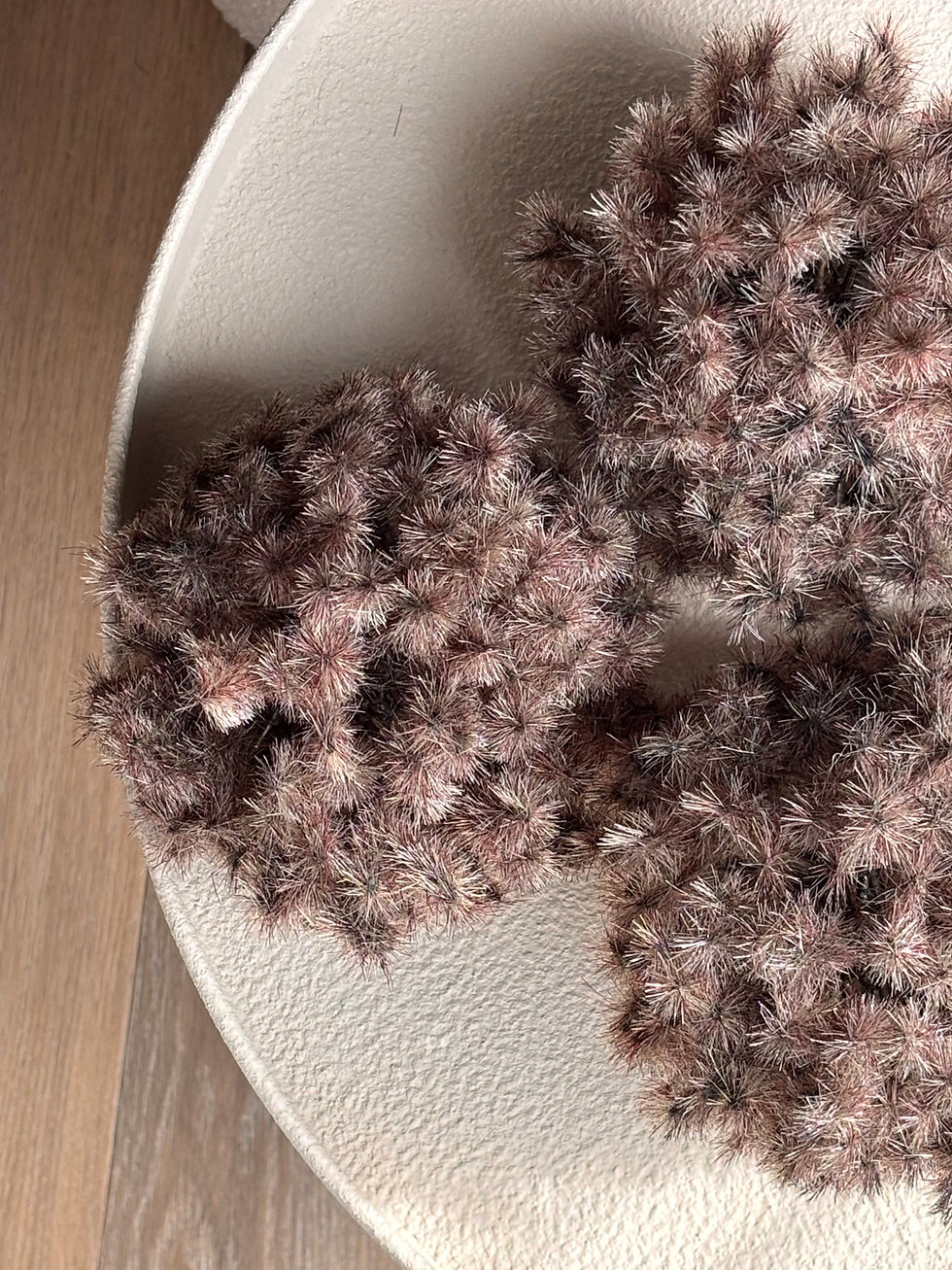 Thumbnail: Dandelion Decoratiebal Bruin – Ø 12 cm